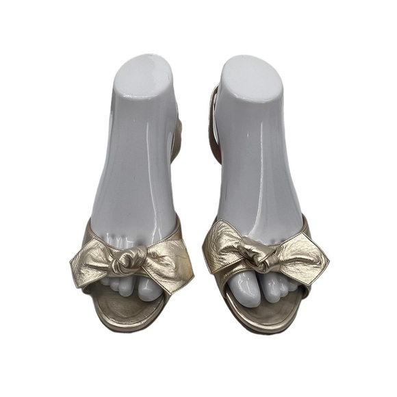 Manolo Blahnik Gold Bow Slingback Wedge Heeled Sandals Size 38 Women's - Picture 3 of 9